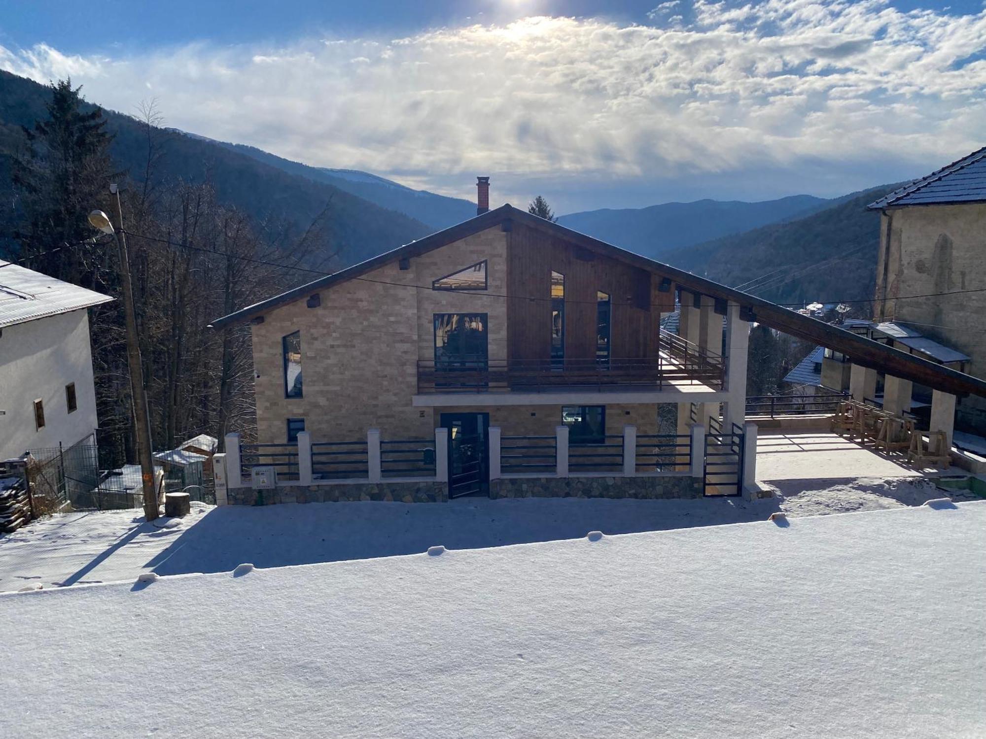 Stone House Sinaia Villa Ngoại thất bức ảnh
